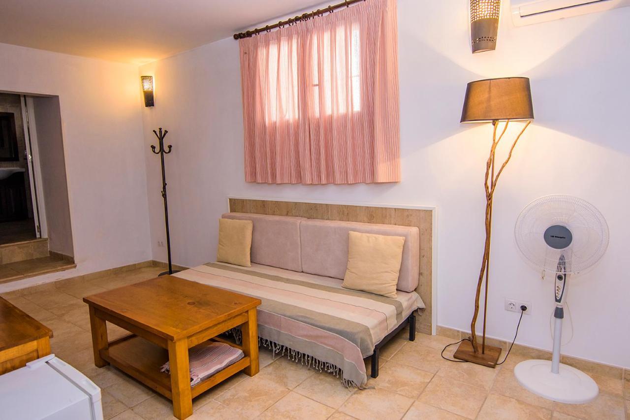 Bed and Breakfast Cortijo 4 Elementos Lucainena de las Torres Esterno foto